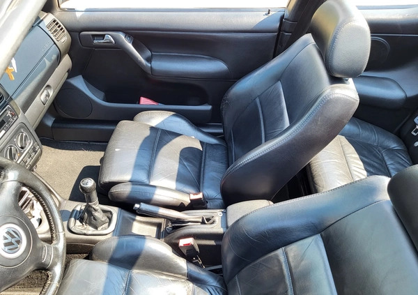 Volkswagen Golf cena 11900 przebieg: 215527, rok produkcji 2002 z Dębno małe 121
